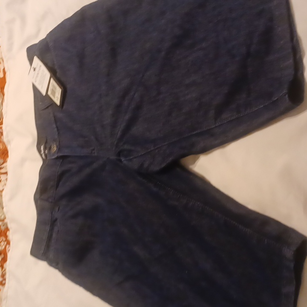 Nwt daisy Fuentes size 12 women's denim shorts